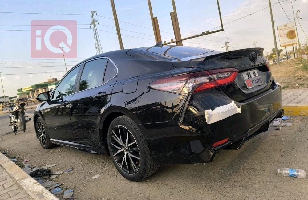 تۆیۆتا کامری